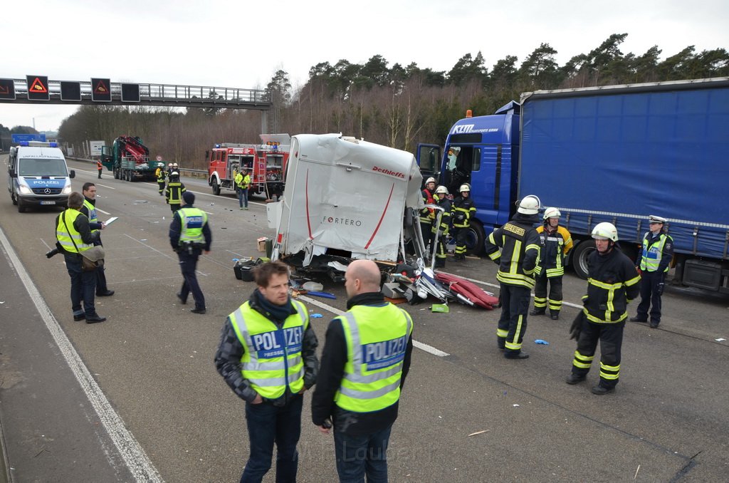 Schwerer VU A 1 Rich Saarbruecken kurz vor AK Leverkusen P046.JPG - Miklos Laubert